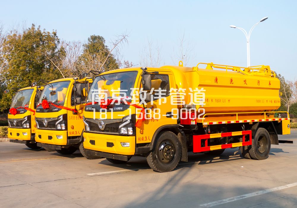 369甘家巷多利卡吸污车